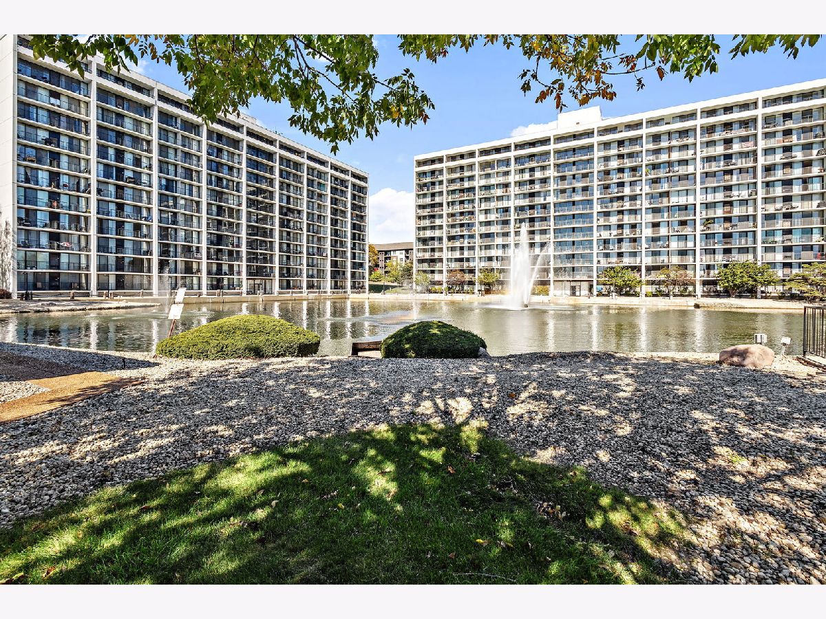 Condominiums Sold Cove Landing Lombard Illinois, 2015 Finley