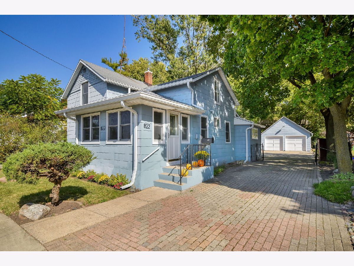 Homes Sold Minard Ferson And Hunt St Charles Illinois, 822 5th