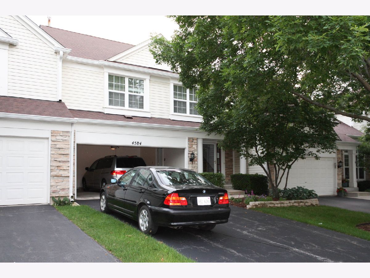 Townhomes Rented Hearthstone Hoffman Estates Illinois, 4584 Jade