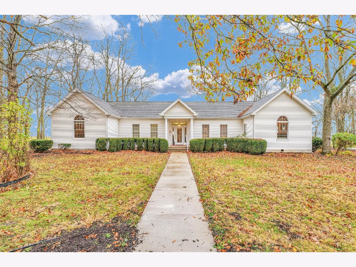  Sold Newman Illinois, 2445 County Road 875