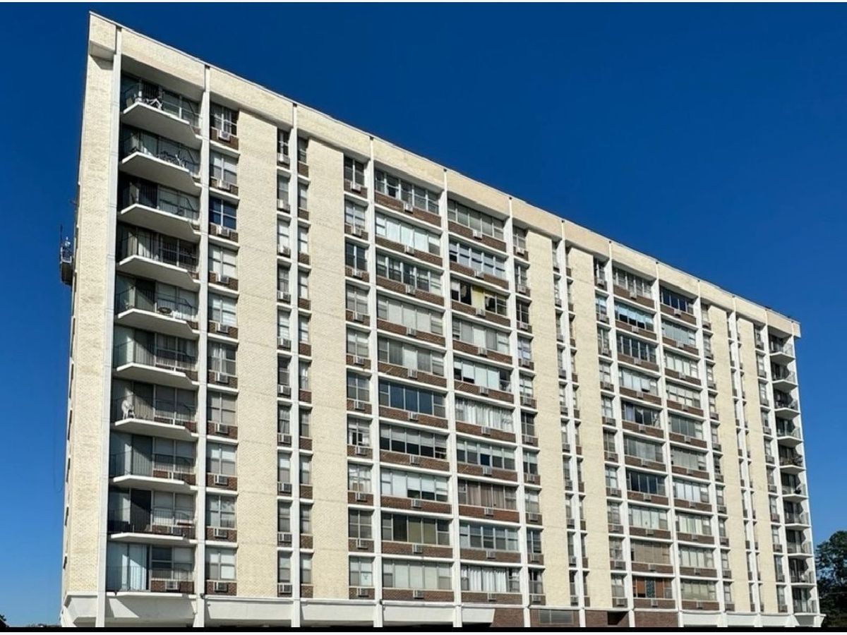 Condominiums Sold Lombard Tower Lombard Illinois, 33 Main