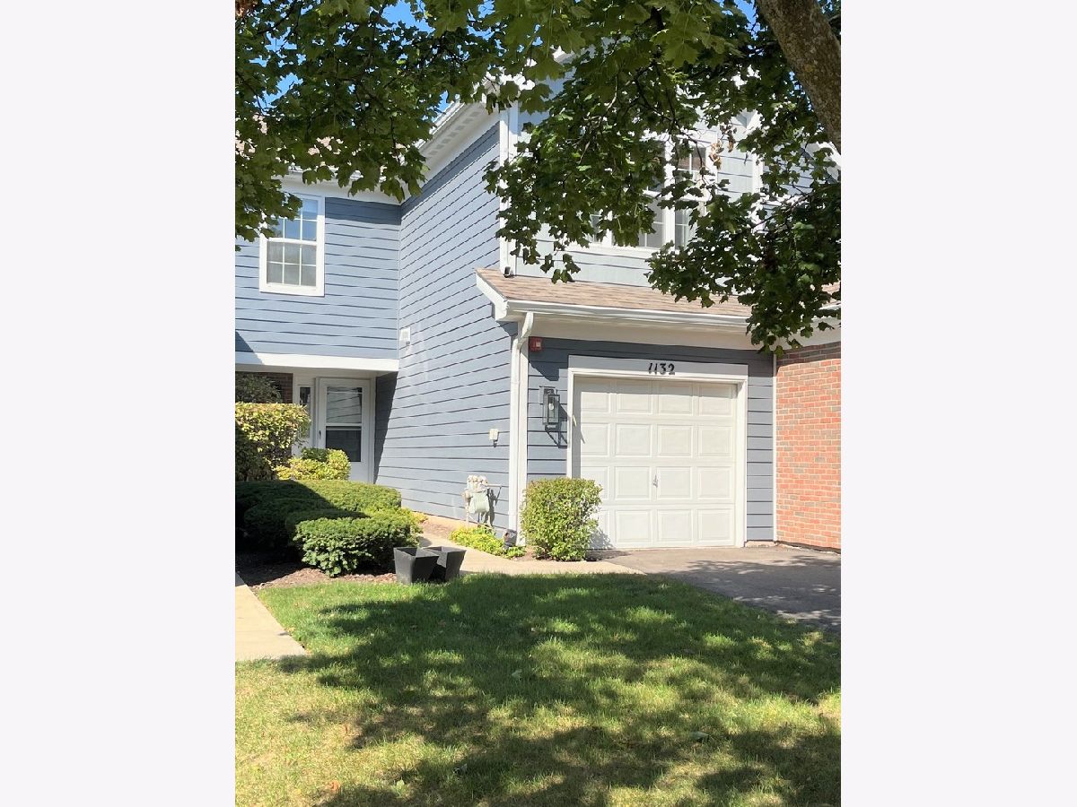 Townhomes & Condos Sold Wildwood Glen Glendale Heights Illinois, 1132 Bristol