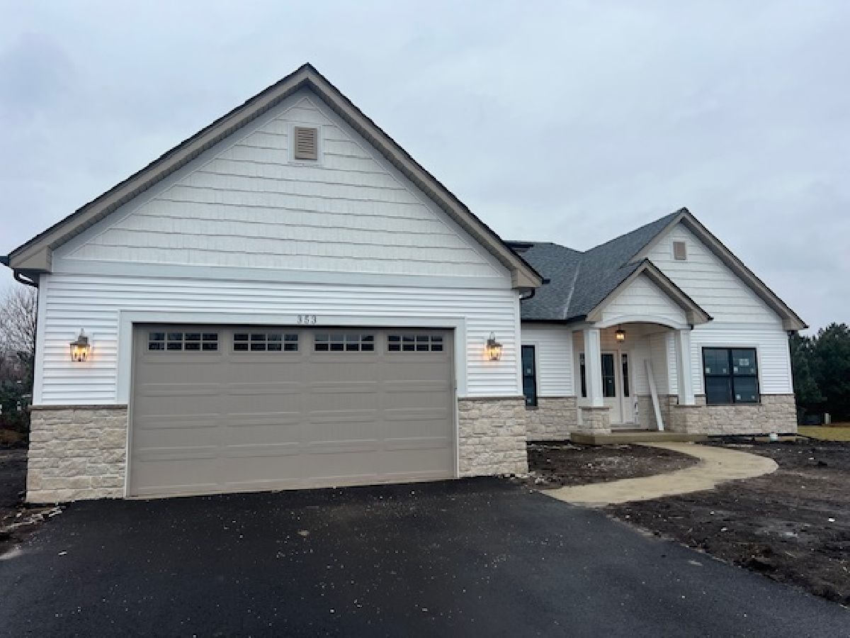 Homes Sold Moose Lake Estates North Aurora Illinois, 353 Pheasant Hill