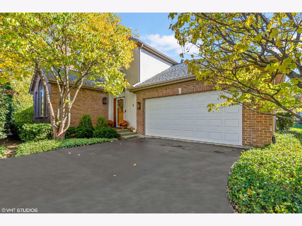 Homes Sold Westminster Woods Lincolnshire Illinois, 4 Abbotsford