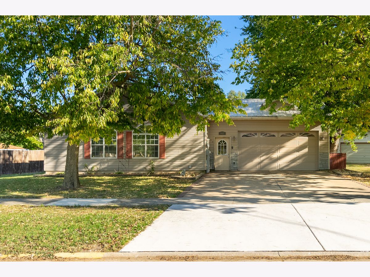  Sold Hennepin Illinois, 611 Court
