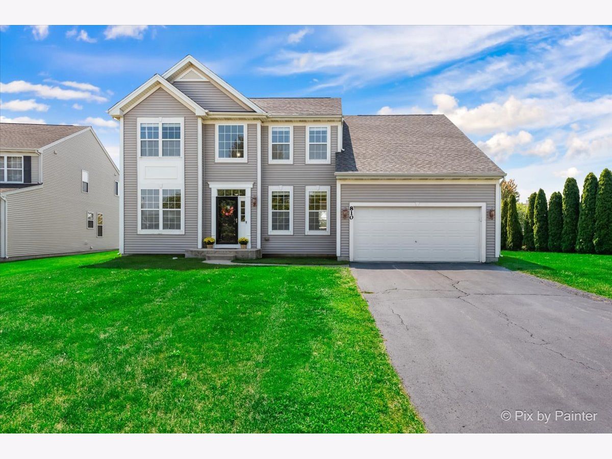Homes & Condos & Townhomes Sold Sonatas Woodstock Illinois, 810 Bach