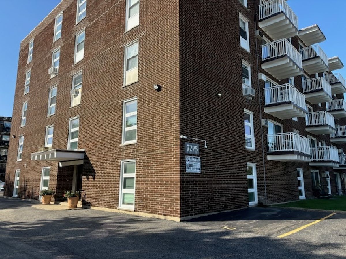 Condominiums Sold Northwest Terrace Chicago Illinois, 7225 Higgins