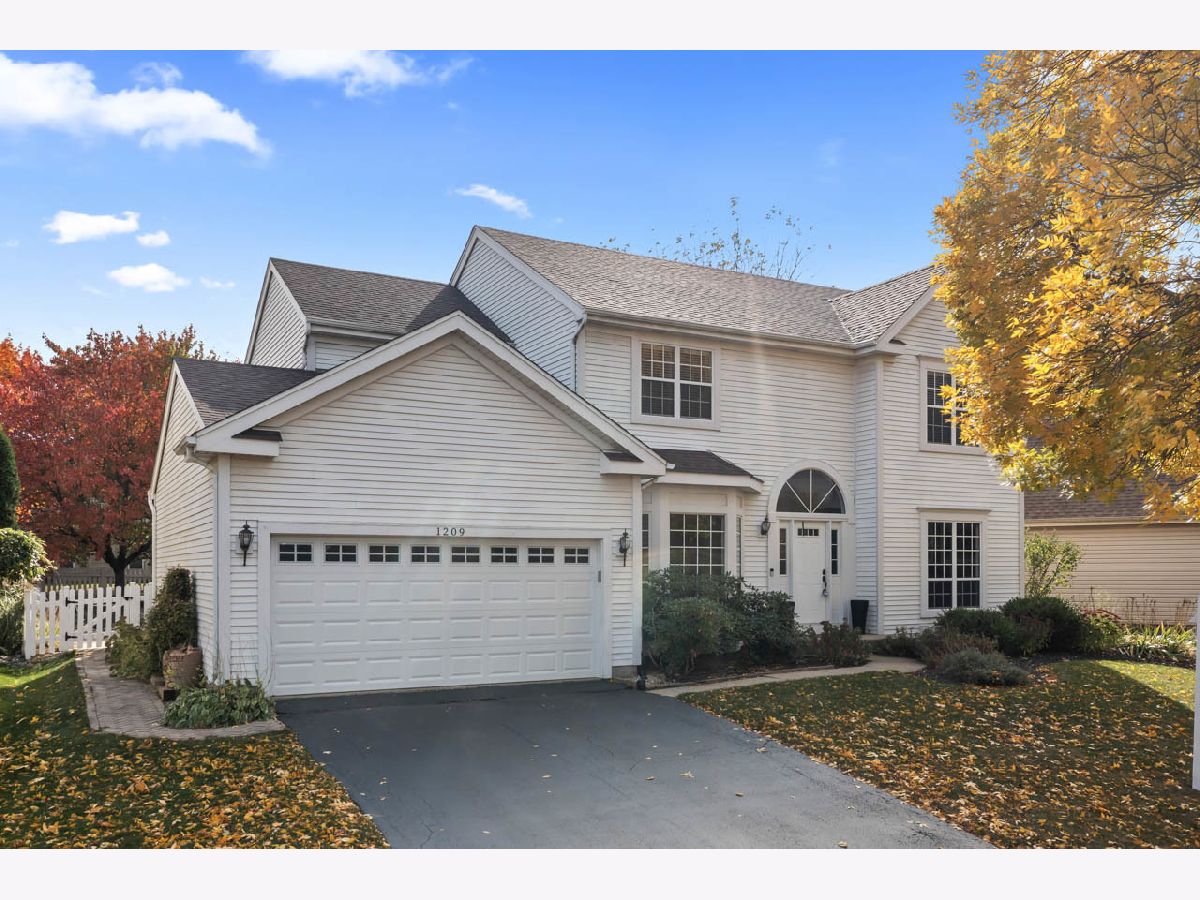 Homes Sold Hunters Ridge Grayslake Illinois, 1209 Sandpiper