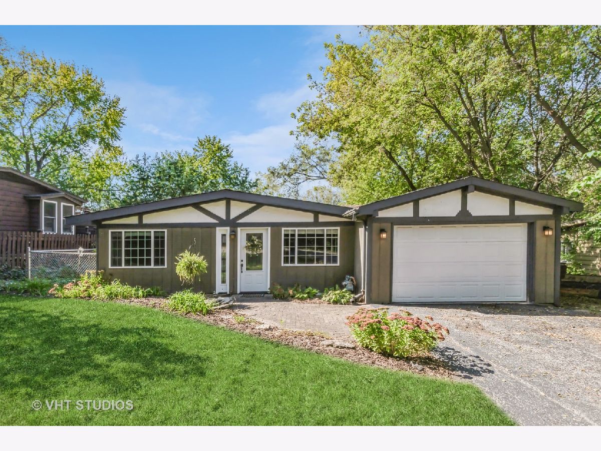 Homes Sold Griswold Lake Hills Mchenry Illinois, 2605 Highwood