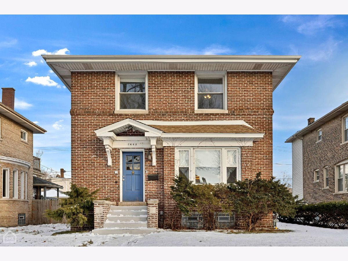 Homes & Condos & Townhomes Sold Southshore Chicago Illinois, 7443 Luella