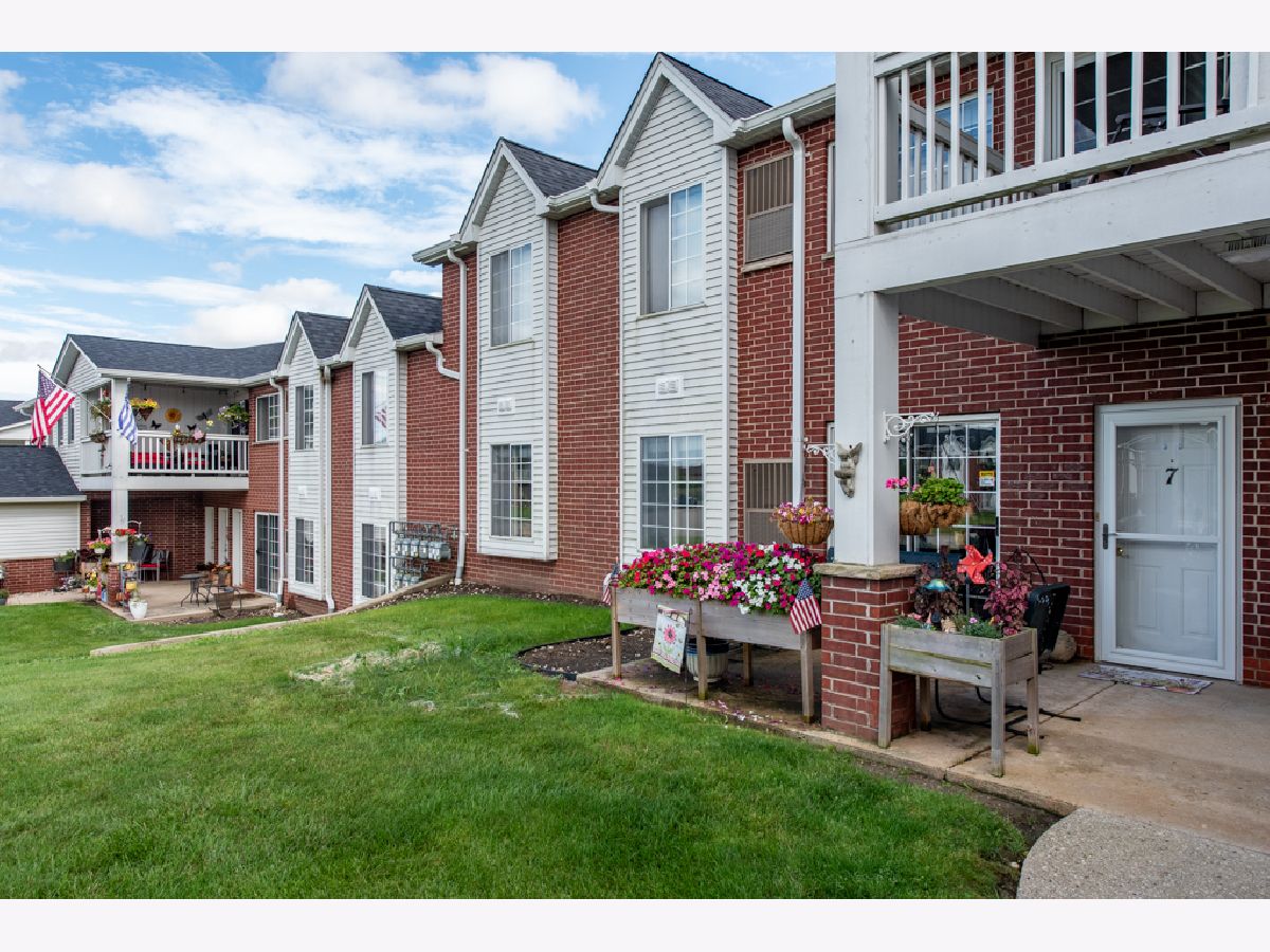  Sold Pleasant Prairie Wisconsin, 8411 Lexington