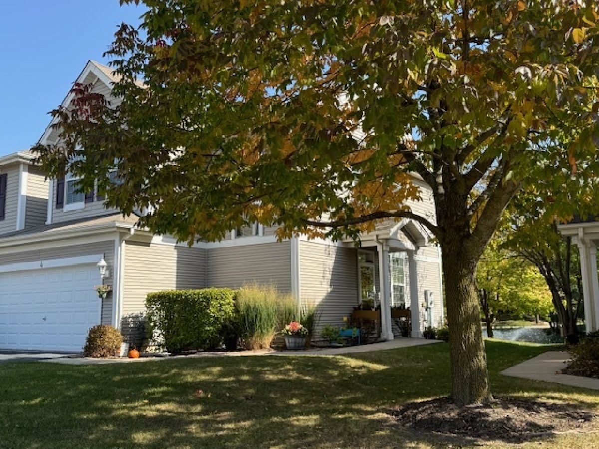 Townhomes & Condos Sold Summit Enclave Dekalb Illinois, 1532 Legacy