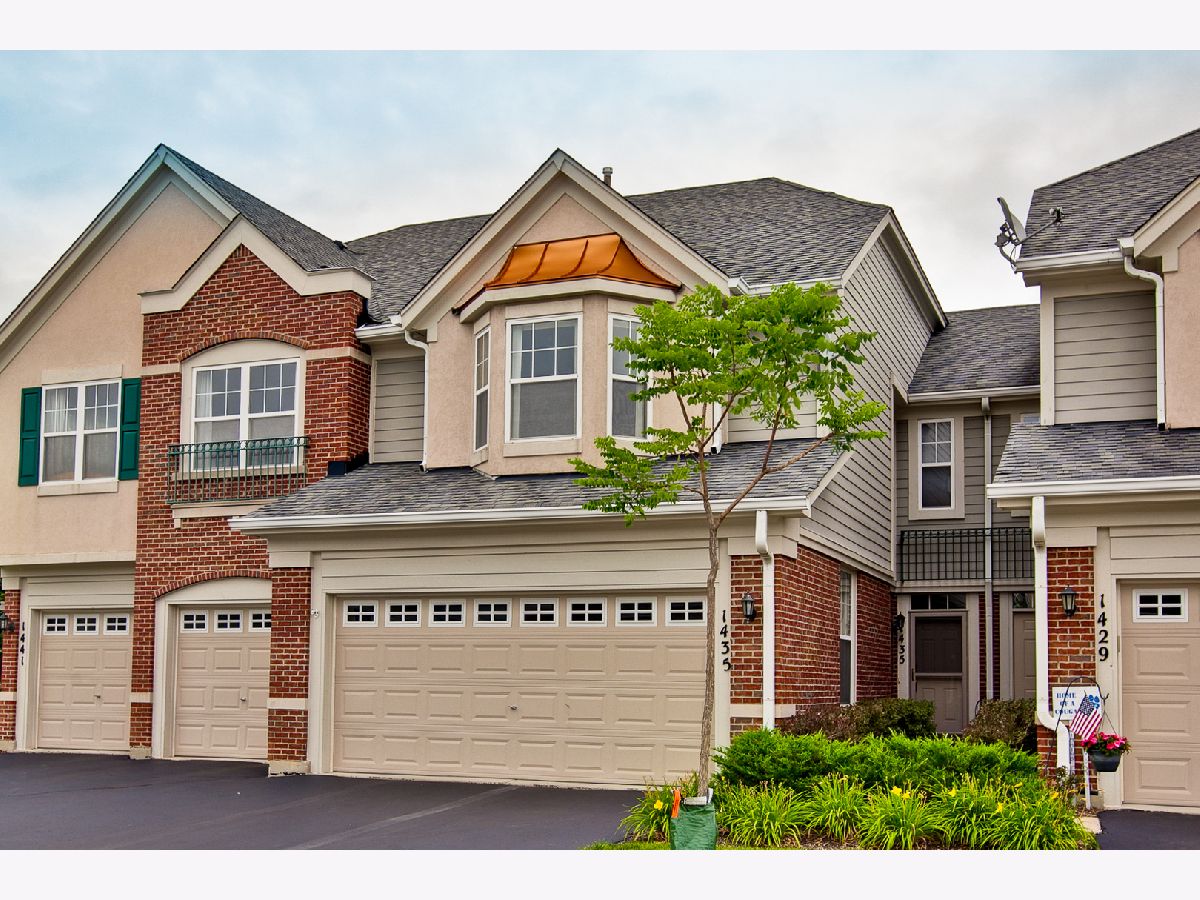 Townhomes & Condos Rented Pinehurst Vernon Hills Illinois, 1435 Pinehurst