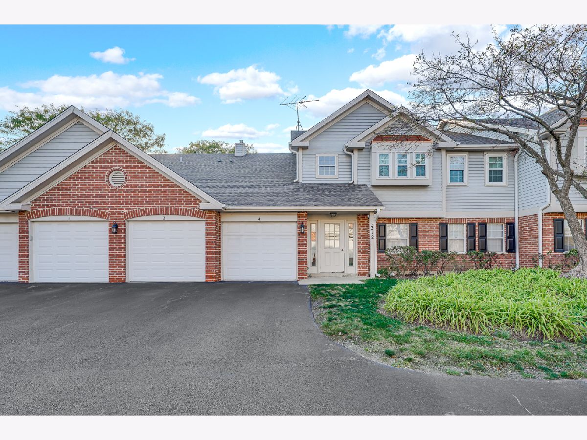 Condos & Townhomes Rented Harvest Run Palatine Illinois, 1312 Evergreen