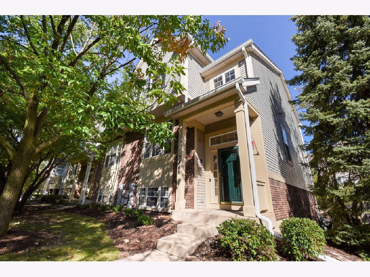 Townhomes & Homes Sold Greenwood Place Arlington Heights Illinois, 2866 Greenwood