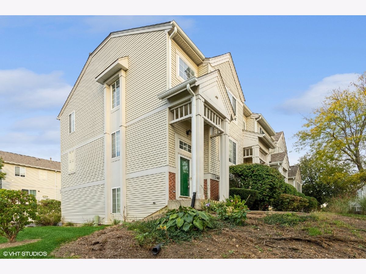 Townhomes & Condos Rented Ogden Pointe Aurora Illinois, 3405 Ravinia