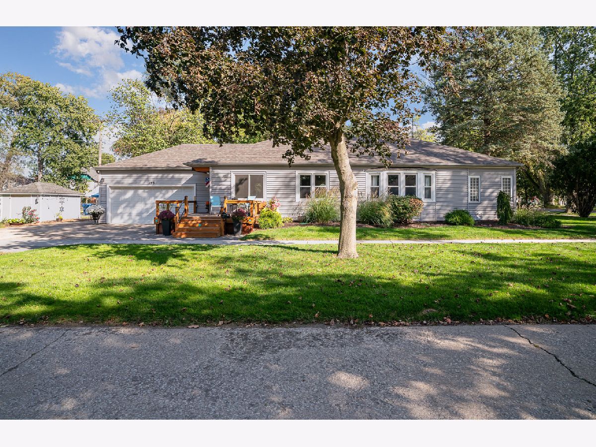  Sold Chesterton Indiana, 158 Chesterton