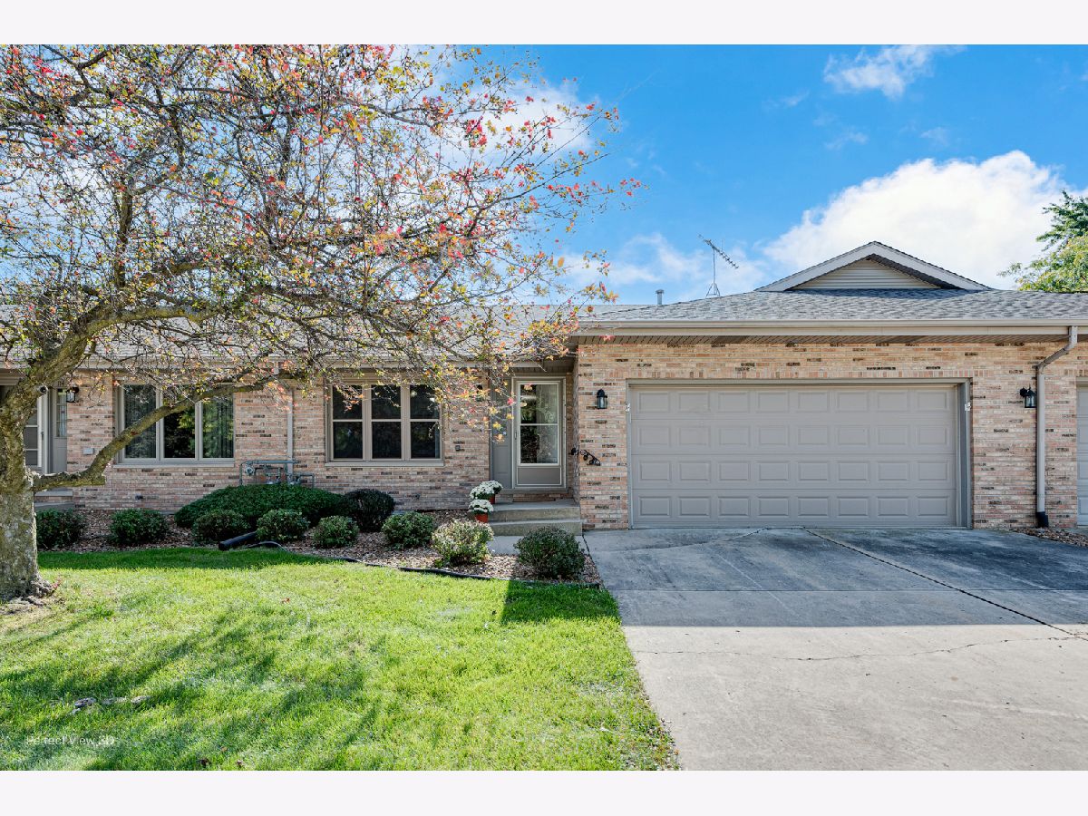 Townhomes Sold Wyndstone Village Elwood Illinois, 112 Wyndstone