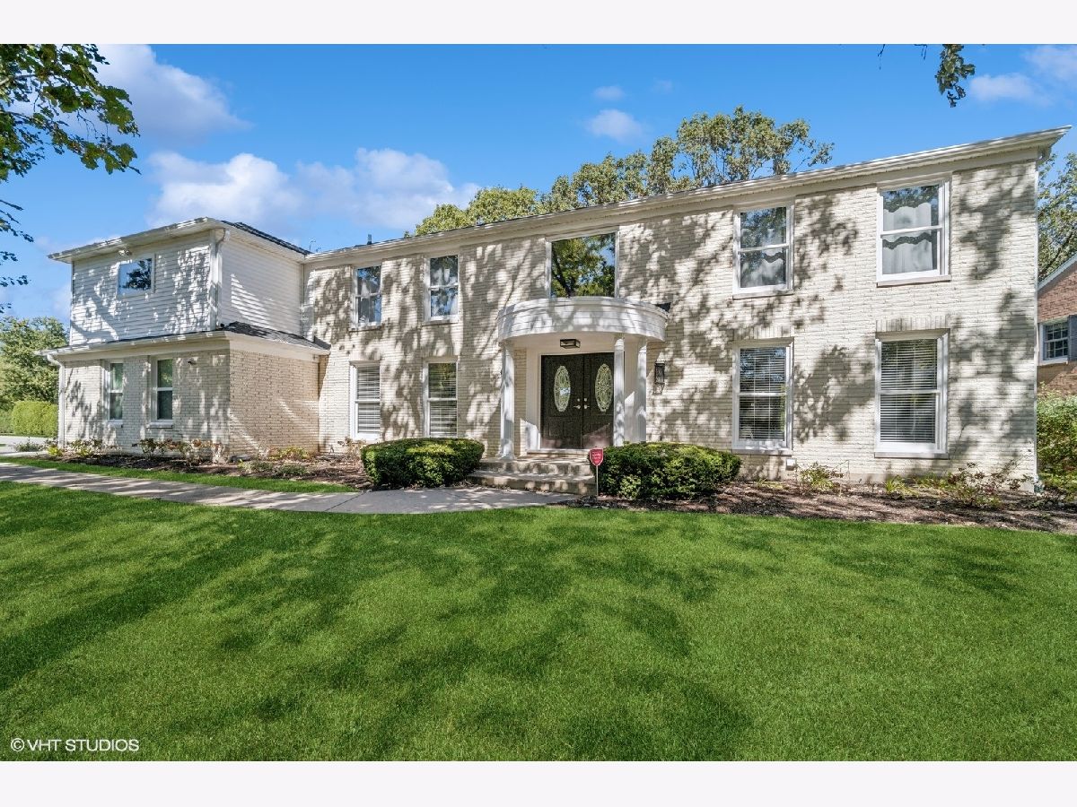 Homes Sold Lincolnshire Square Lincolnshire Illinois, 48 Berkshire