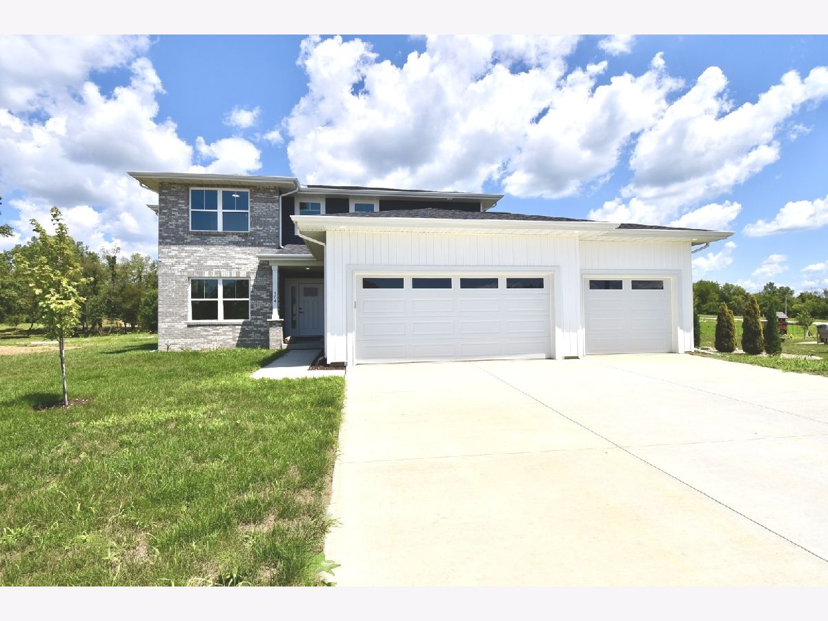 Homes Sold Beecher Trails Downs Illinois, 104 Raef