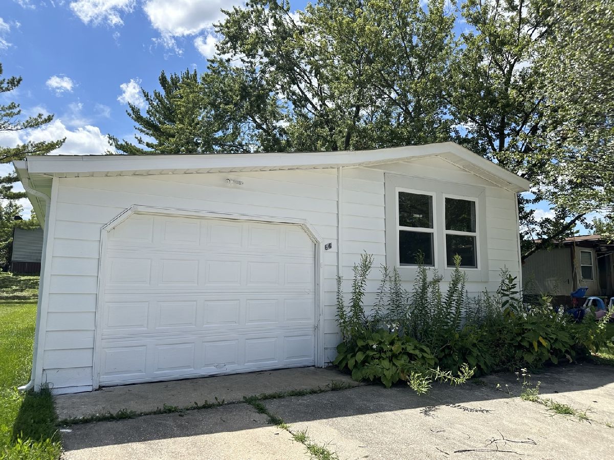 Subdivision For Sale Timber Ridge Park Matteson Illinois, 66 Candlegate Circle