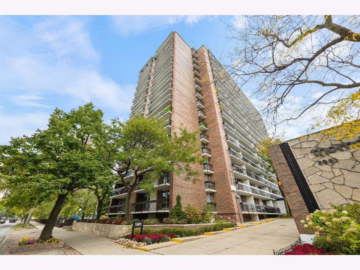 Condominiums Sold Thorndale Beach North Chicago Illinois, 5901 Sheridan