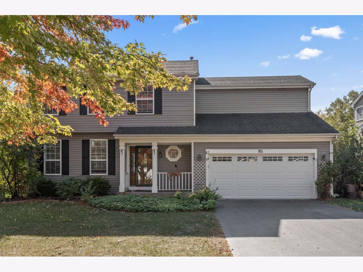 Homes Sold Fox Trails Cary Illinois, 911 Woodbridge