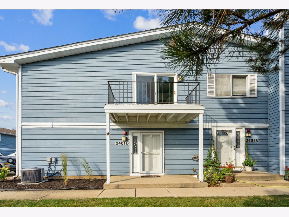 Townhomes & Condos Sold New England Village Woodridge Illinois, 2401 Brunswick