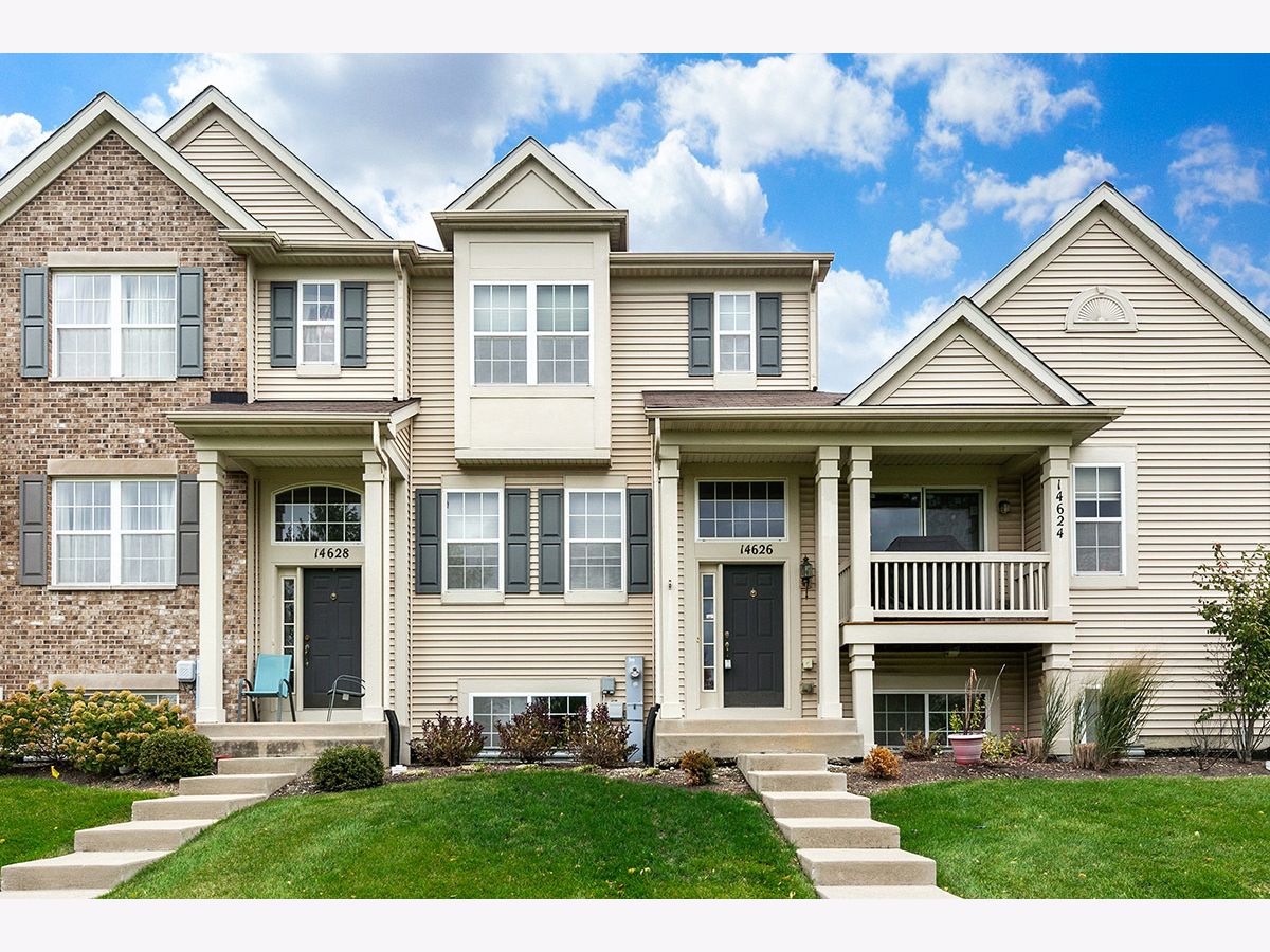 Townhomes Rented Patriot Square Plainfield Illinois, 14626 Thomas Jefferson
