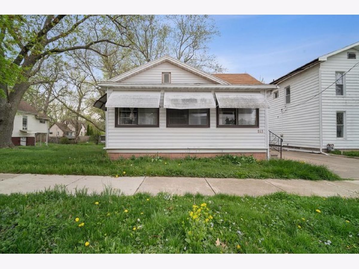  Rented Bloomington Illinois, 803 Grove