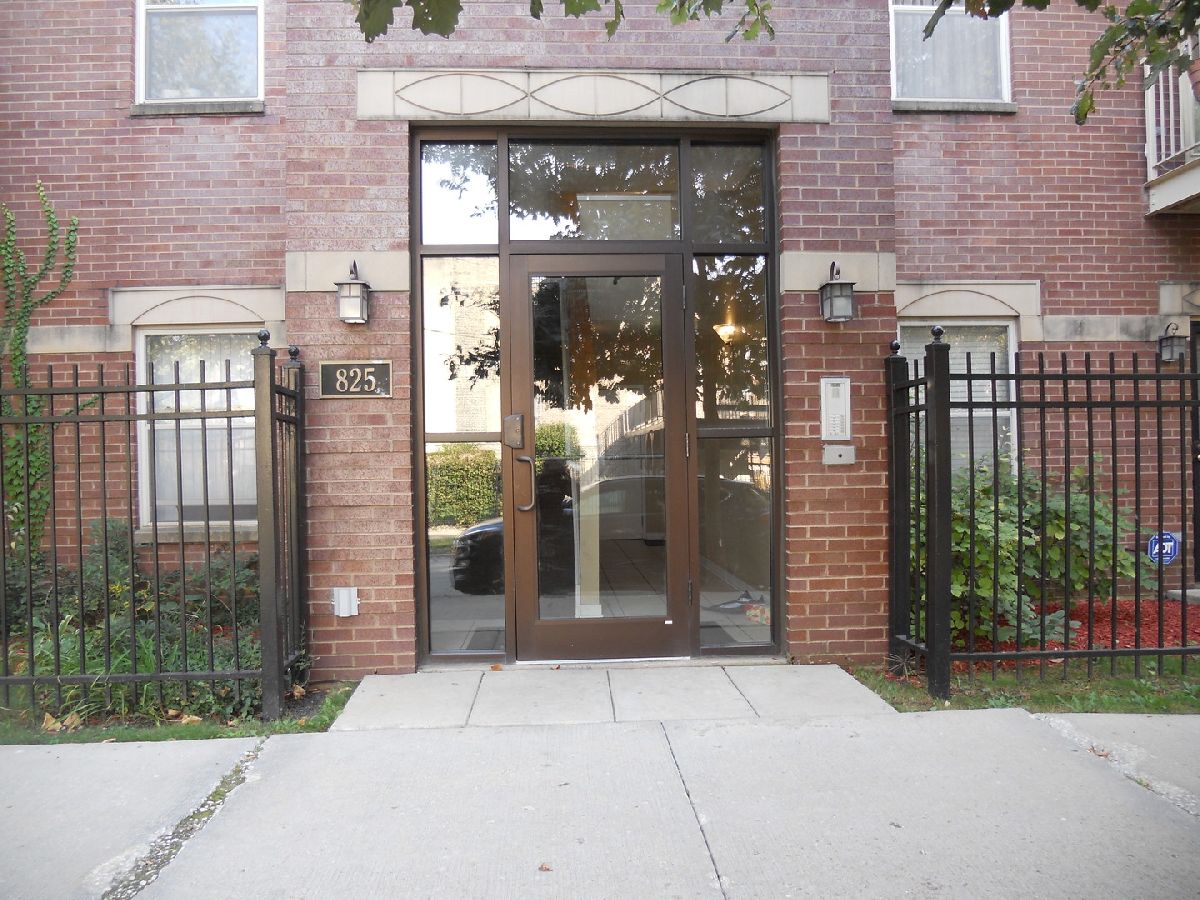  Sold Chicago Illinois, 825 41st