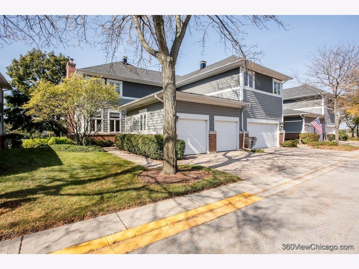 Townhomes & Homes Sold Seven Bridges Courts Woodridge Illinois, 14 Mashie