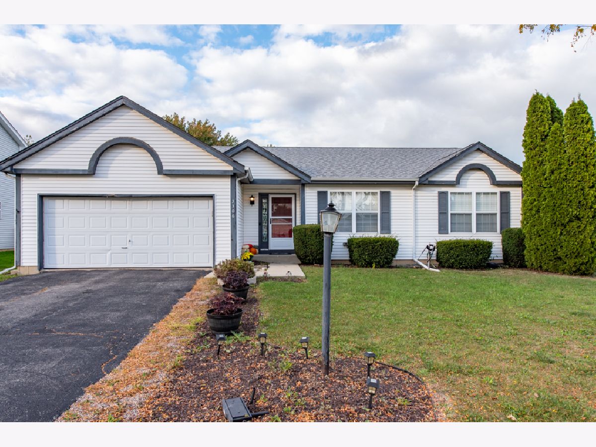 Homes Sold Harbor Ridge Zion Illinois, 3306 Wembley