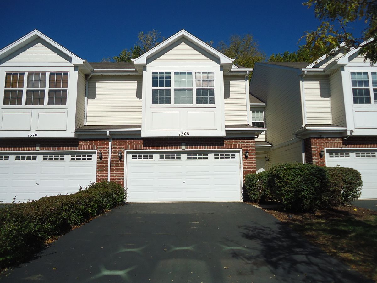Townhomes & Condos Rented Creekside Romeoville Illinois, 1368 Alder Creek