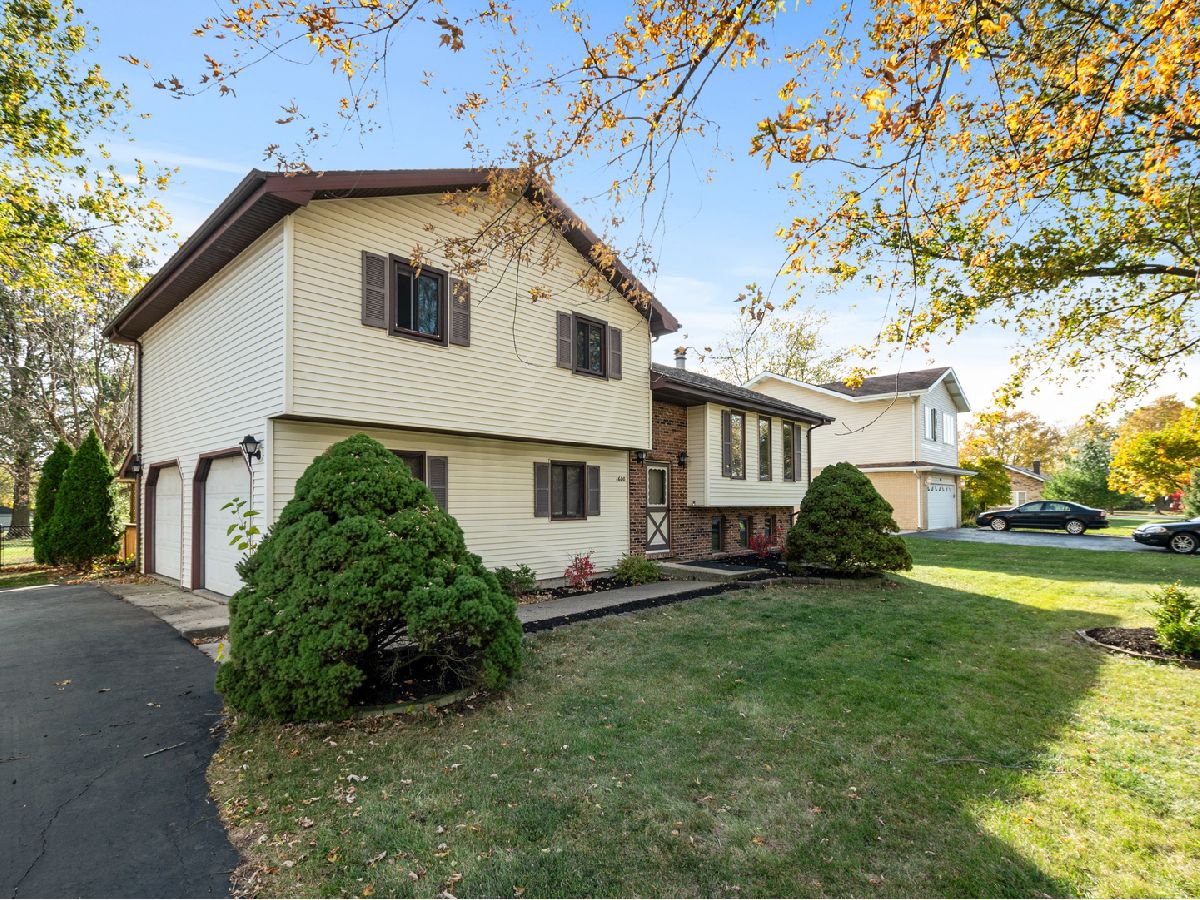 Homes Sold Knollcrest New Lenox Illinois, 1600 Illini