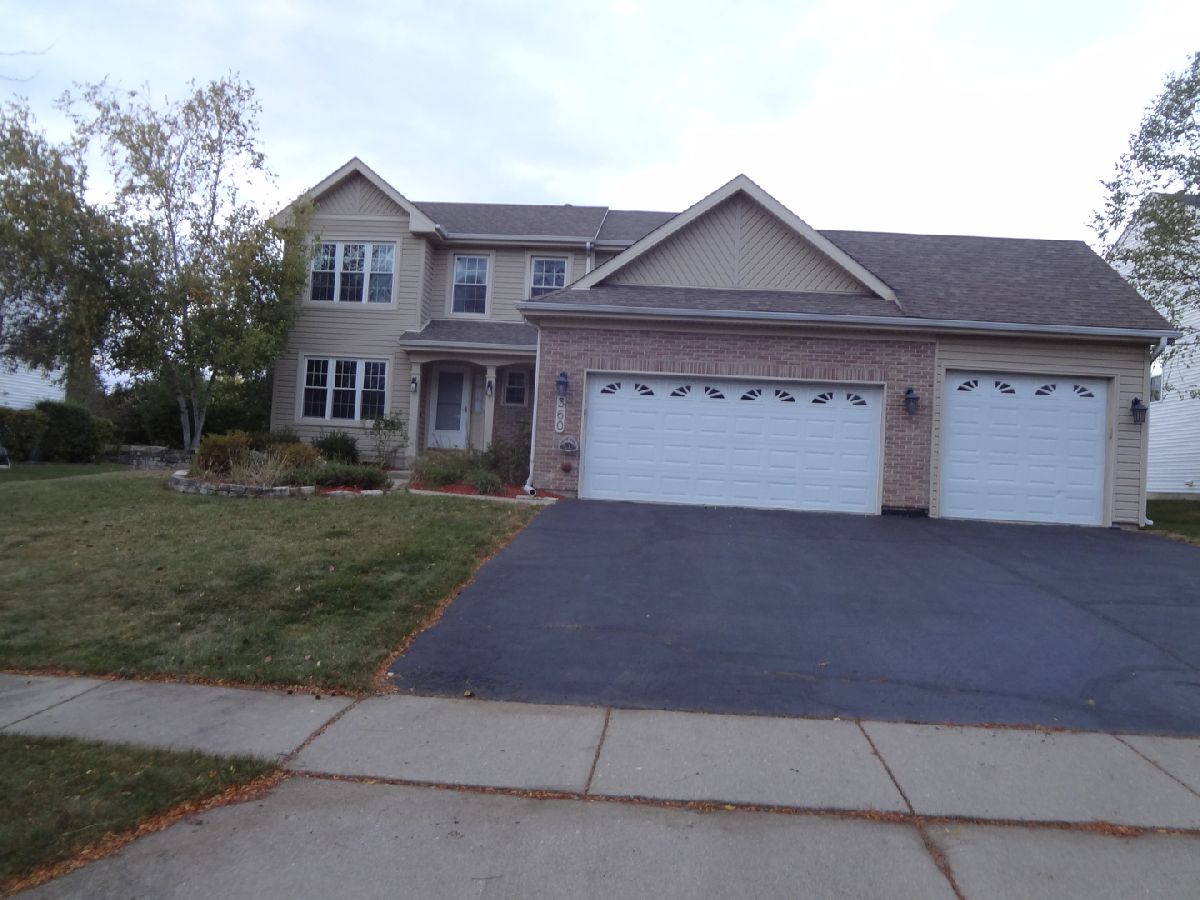Homes & Townhomes Rented Algonquin Lakes Algonquin Illinois, 360 Winding Canyon
