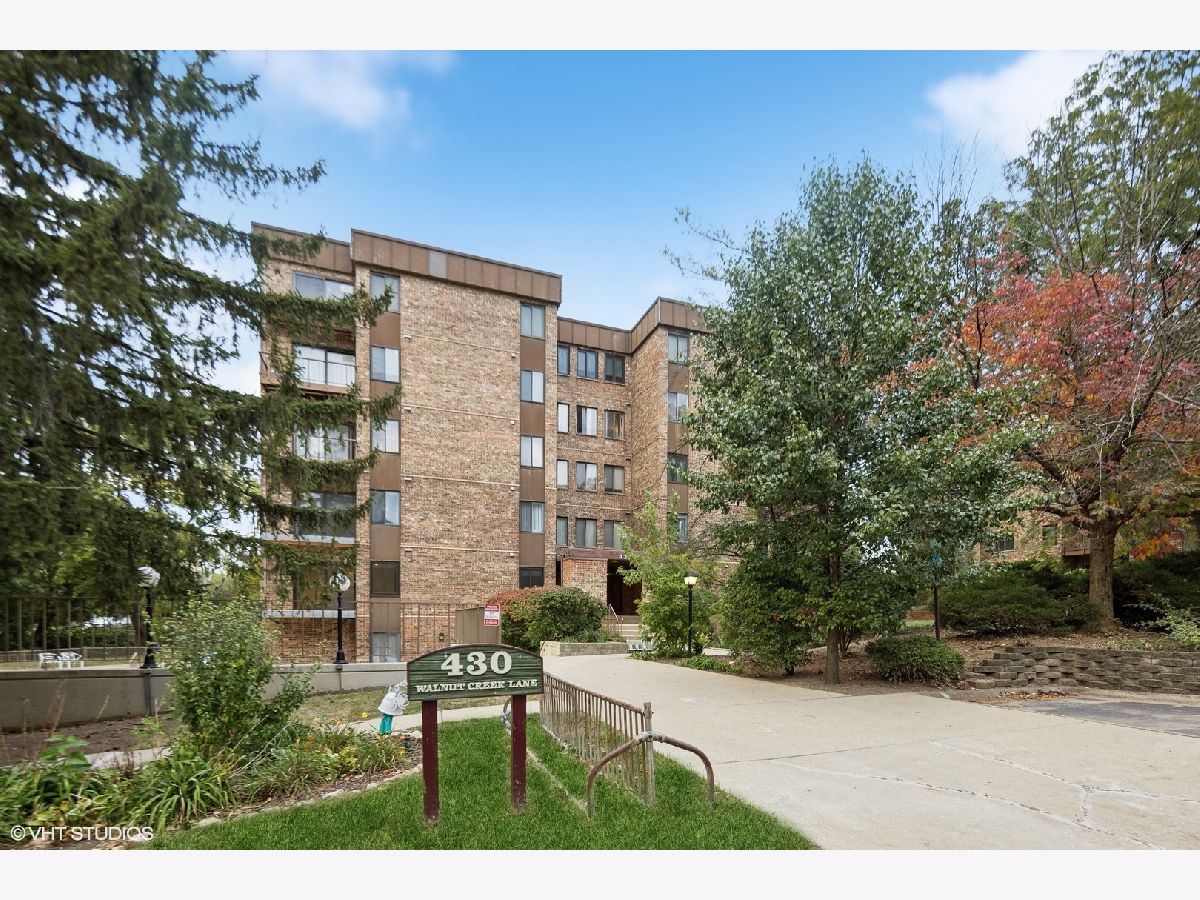 Condominiums Sold Walnut Creek Lisle Illinois, 430 Walnut Creek