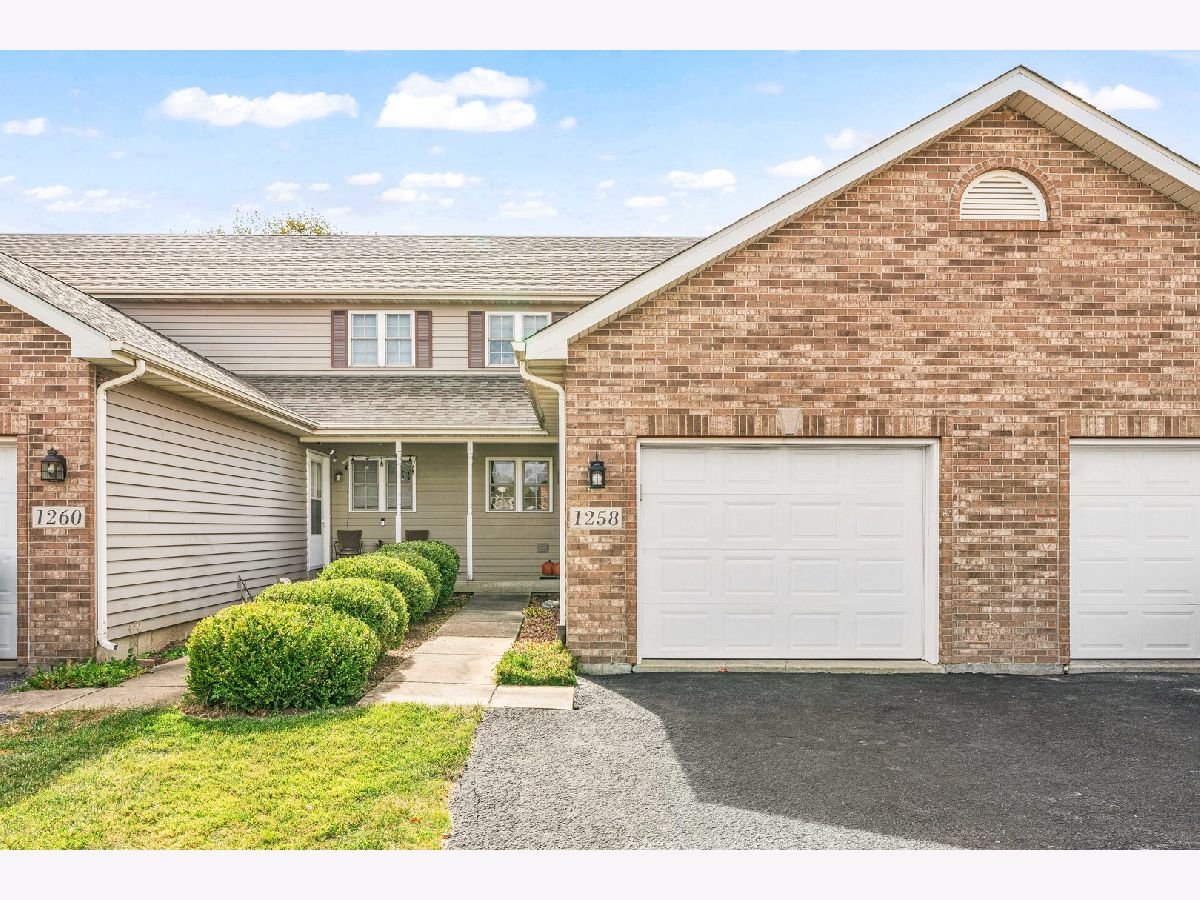 Homes & Townhomes Sold Sandhurst Sandwich Illinois, 1258 Arnold