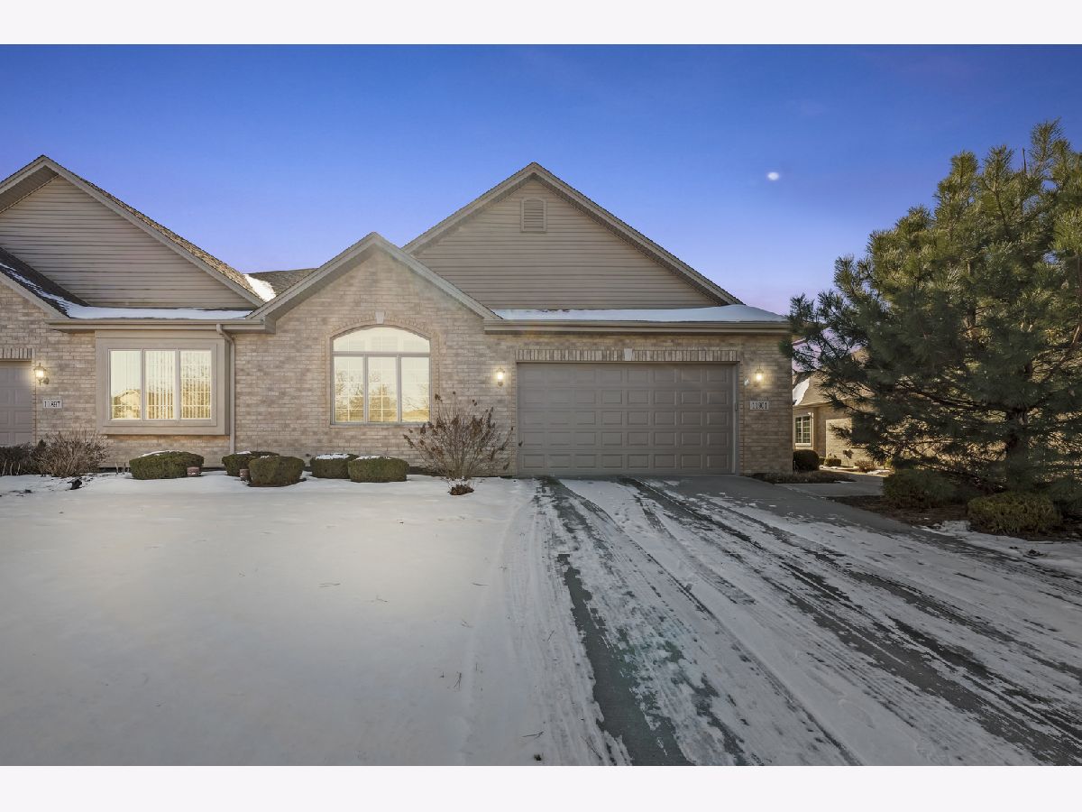 Homes & Townhomes Sold Bridges Of Mokena Mokena Illinois, 11901 Tower Bridge
