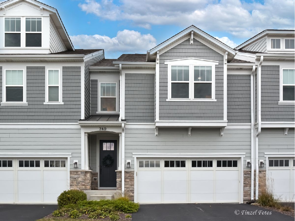 Condos & Townhomes Sold Riverbank Crossing Geneva Illinois, 740 Riverbank