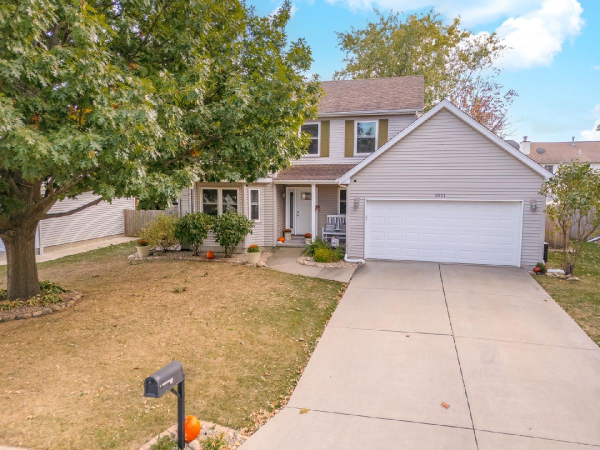 Homes Sold Pinehurst Normal Illinois, 1017 Crooked Stick
