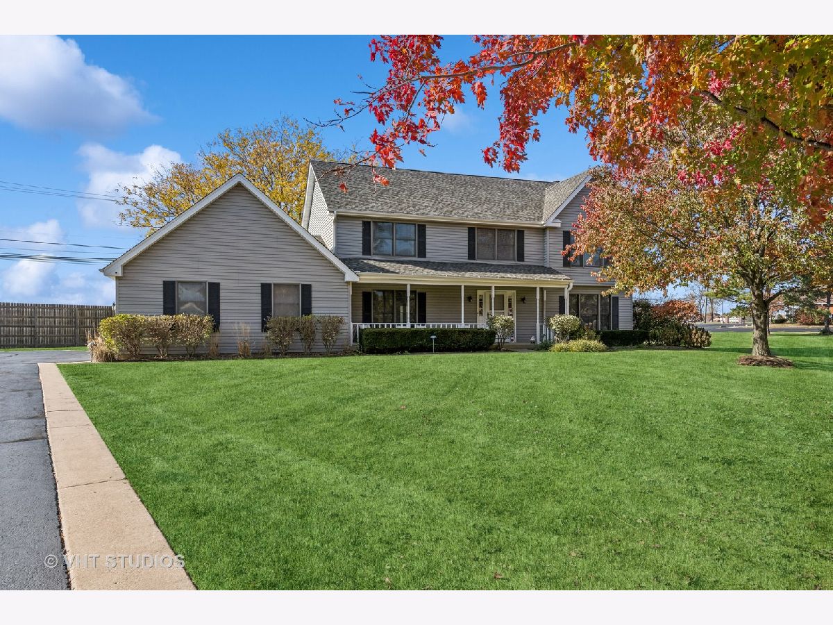 Homes Sold Deer Creek Sleepy Hollow Illinois, 238 Jamestowne