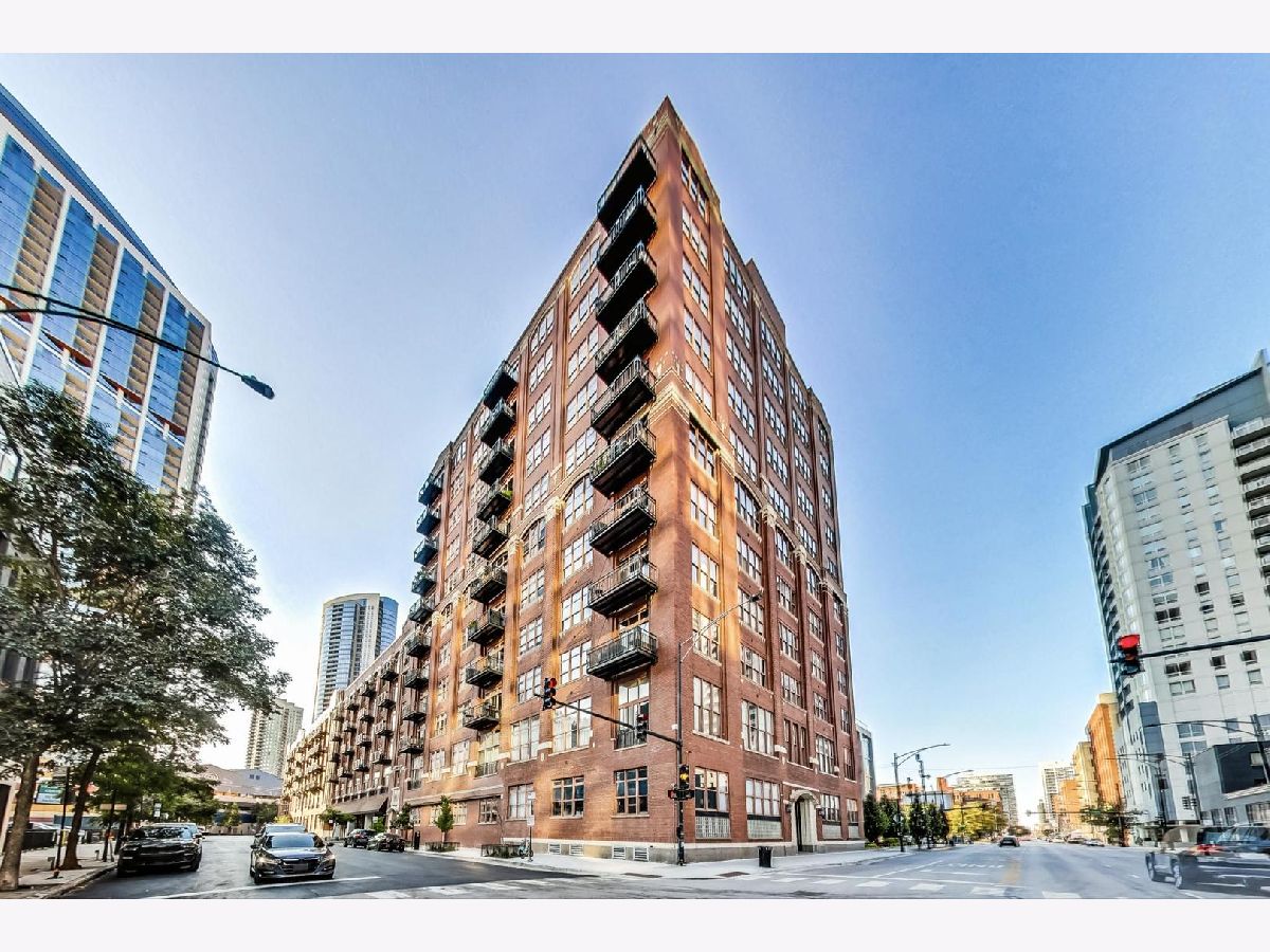 Condos & Townhomes Rented Sexton Lofts Chicago Illinois, 360 Illinois