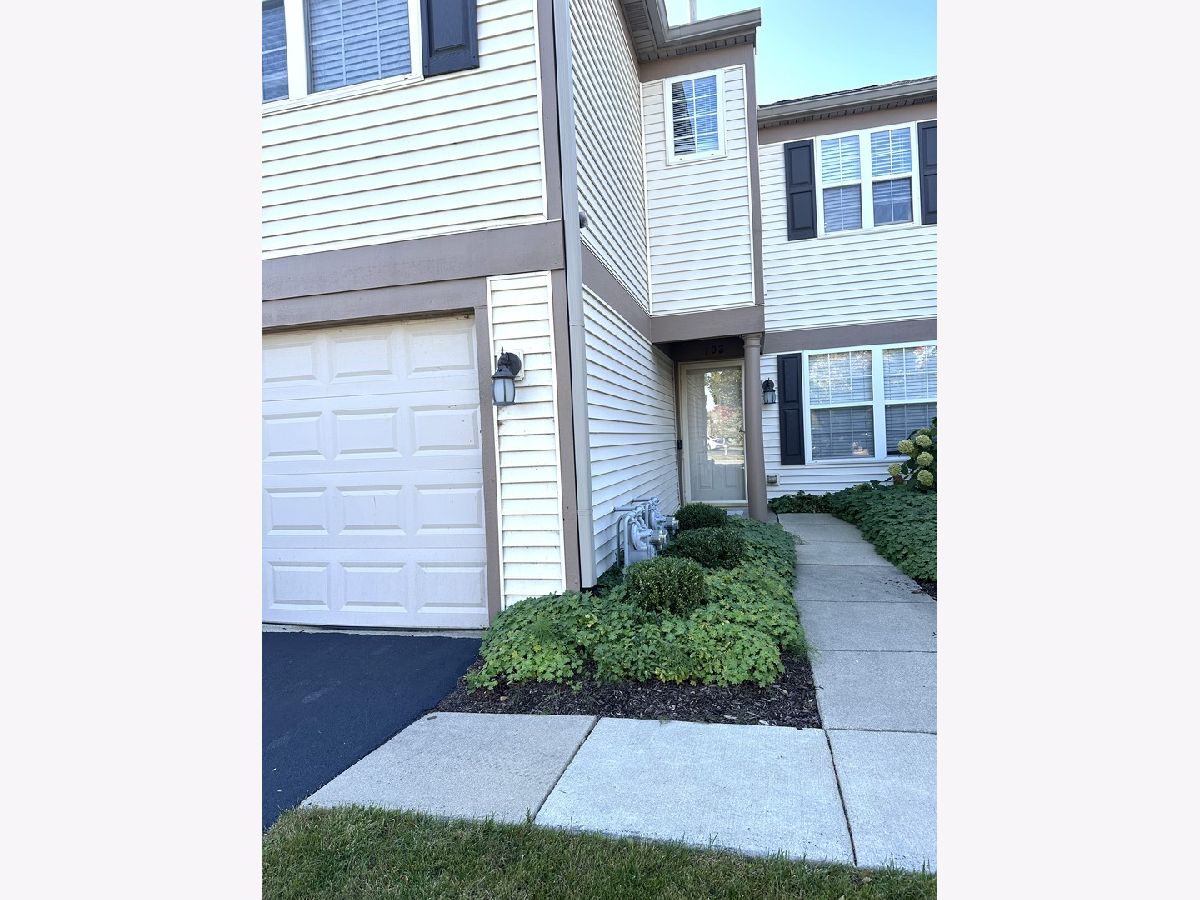 Townhomes & Condos Sold Windridge Naperville Illinois, 2607 Sheehan