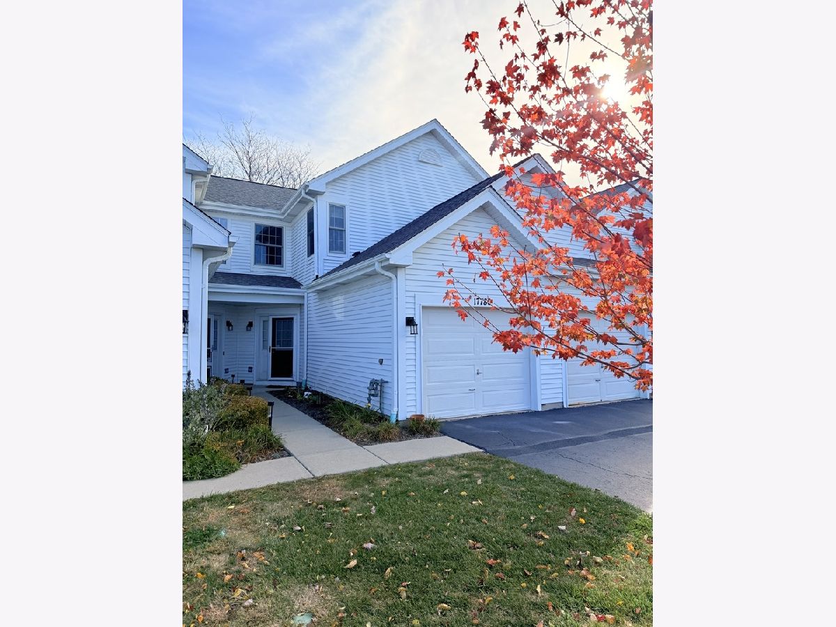 Townhomes & Homes Sold Bridlewood Gurnee Illinois, 17780 Braewick