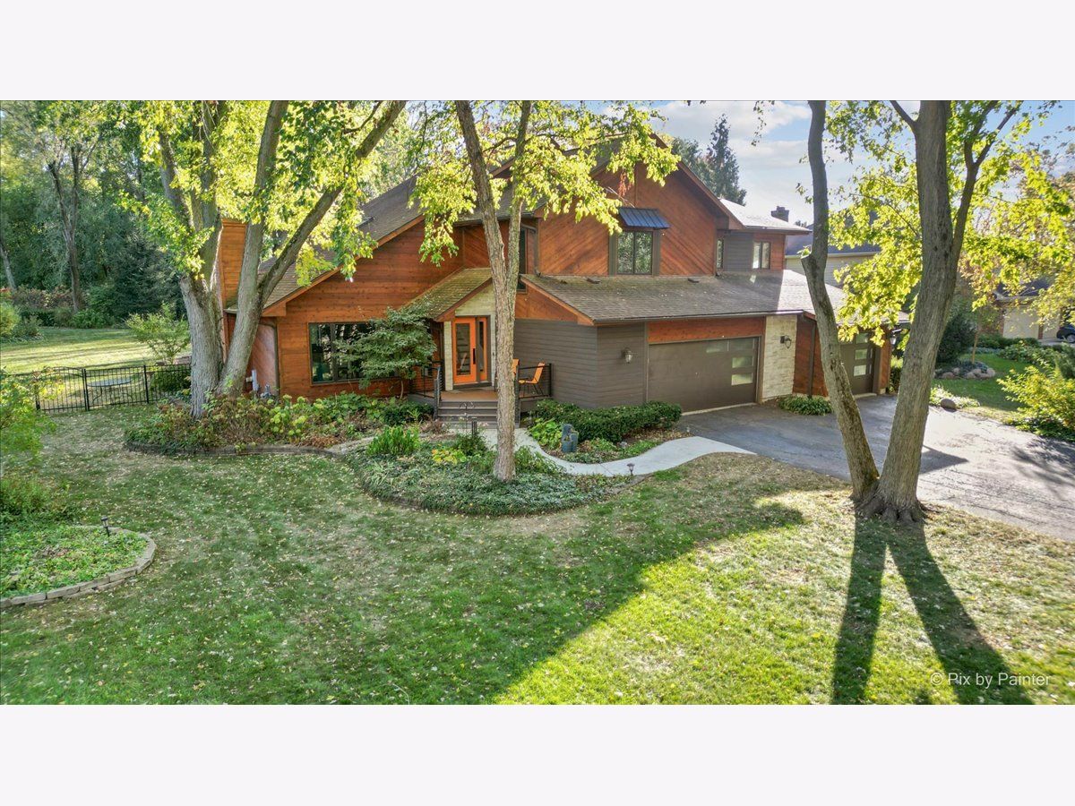 Homes Sold Indian Knoll West Chicago Illinois, 28W731 Berkshire
