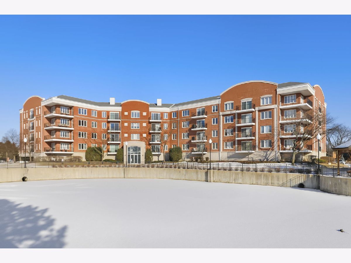 Townhomes & Condos Sold Town Place Buffalo Grove Illinois, 351 Town Place