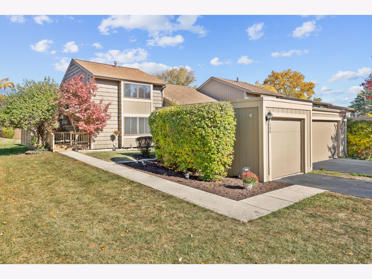 Townhomes & Condos & Homes Sold The Trails Roselle Illinois, 500 Isle Royal Bay