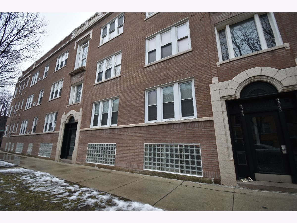  Rented Chicago Illinois, 4547 Albany