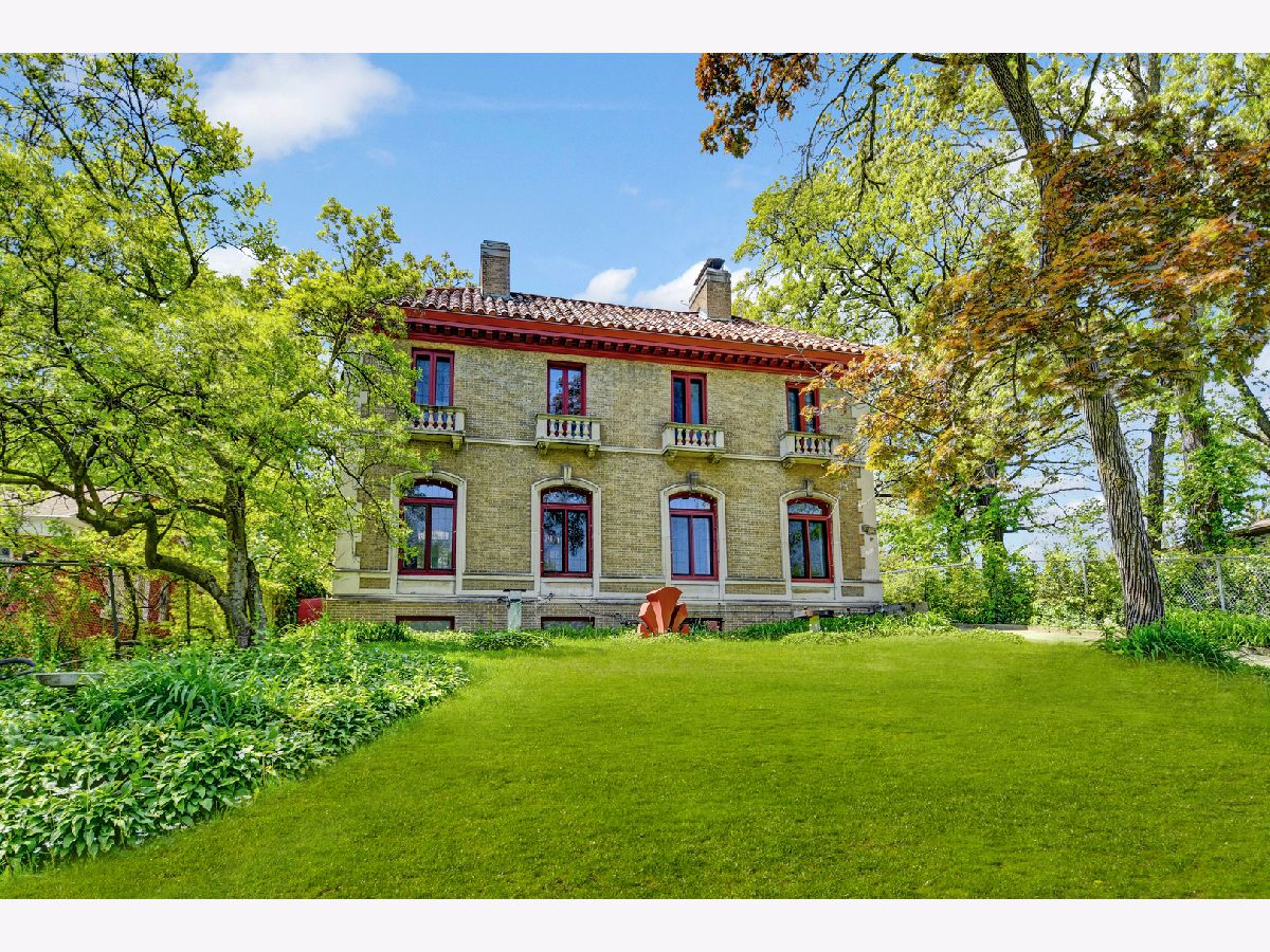 Homes & Condos & Townhomes Sold Beverly Hills Chicago Illinois, 9924 Longwood